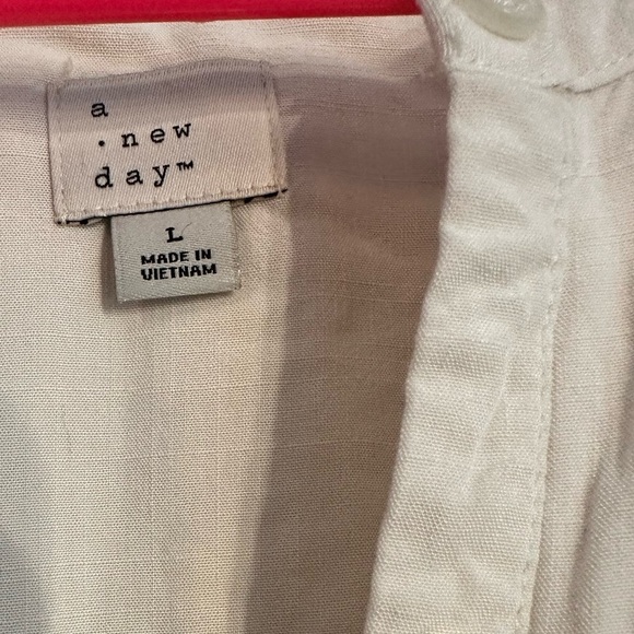 A New Day Creamy White Blouse Lightweight Long Sleeved Size Large - Picture 3 of 9